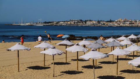 Qualidade de água praia associação zero