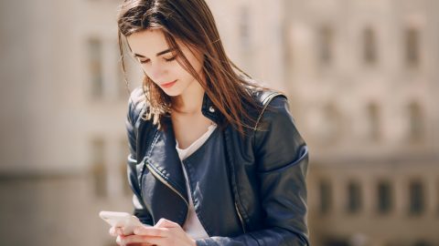 utentes centros de saúde registo incompleto mulher SMS telemóvel