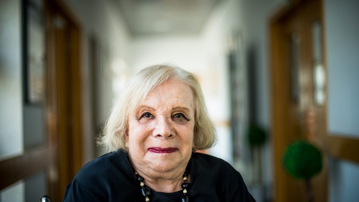 MONTIJO -Atriz Graça Lobo