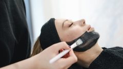 cosméticos produtos Infarmed retirada mercado