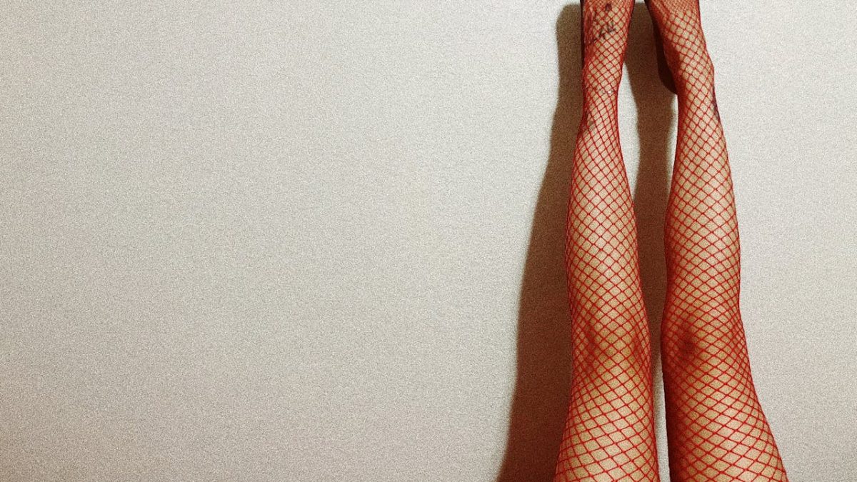 pexels-rufina-rusakova-376400401-27298827