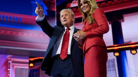 aborto transgénero faísca Natal Donald Trump Melania Trump