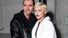 Madonna irmão morte