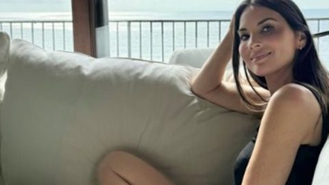 Olivia Munn campanha lingerie cicatriz mastectomia