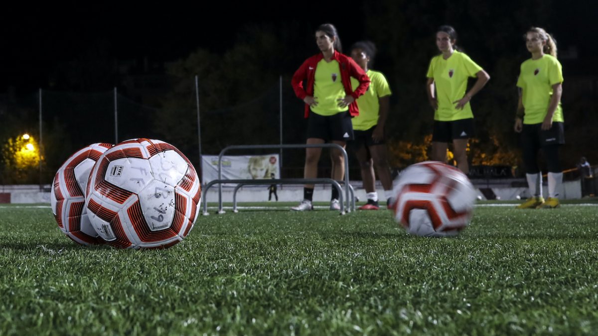 Contratos no Futebol Feminino