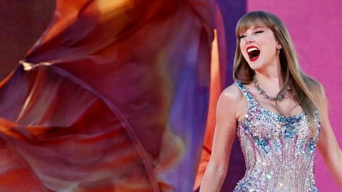 Taylor Swift Batom mulher vermelho Pat Macgrath