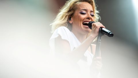 Marisa Liz mudar a canção Simone de Oliveira iolanda Nenya CarlãoPaulo de Carvalho música Dia Internacional dos Direitos Humanos Diogo Piçarra Sara Correia Cláudia Pascoal