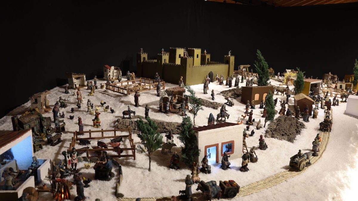 Presépio realizado com sal em Castro Marim