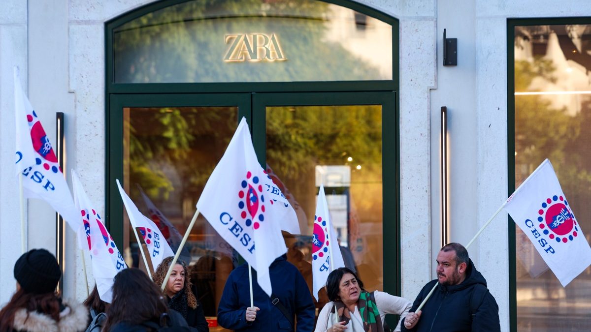 PORTUGAL GREVE TRABALHADORES ZARA