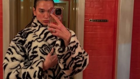 Dua Lipa Callum carter noiva Natal anel de noivado