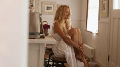 Pamela Anderson filme showgirl