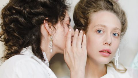 boatos estudo desconfiadas crédulas ciência