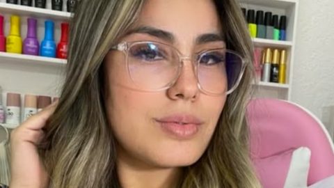 Influenciadora mexicana morre cirurgia estética pós-parto