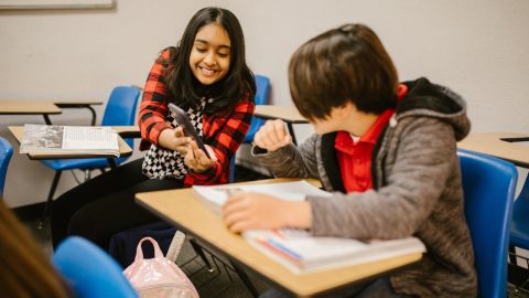 alunos telemóvel brasil proibição